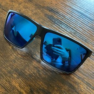 Costa Rincon Polarized Blue Reflective Lenses